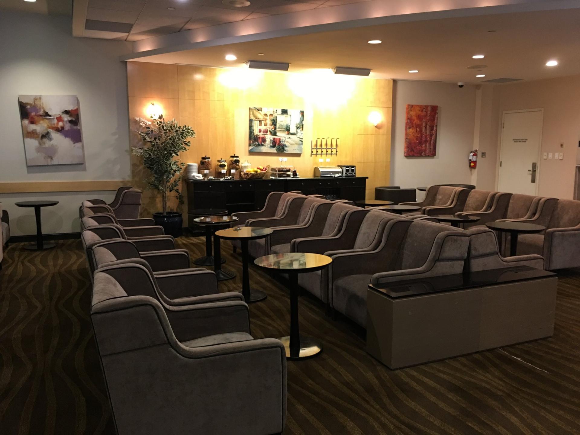 YVR: Plaza Premium Lounge Reviews Photos Transborder, 40% OFF