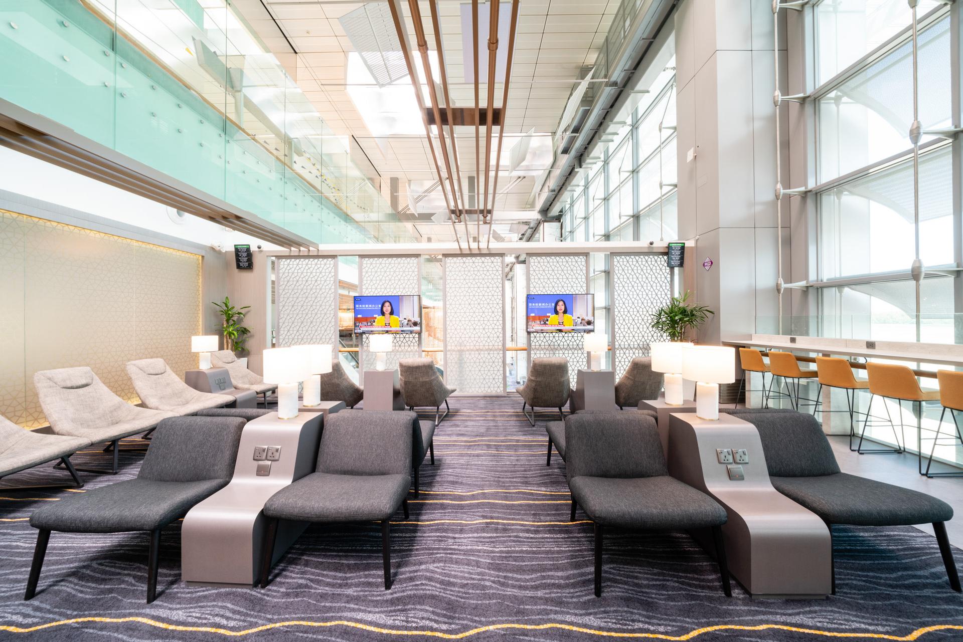 SIN: Marhaba Lounge Reviews & Photos - Terminal 3, Singapore Changi Airport